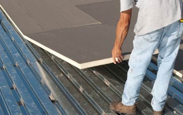 benefits of insulating Three Hammers flat roofing